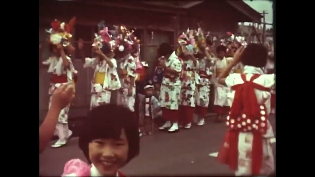 青森県むつ市川内町宿野部　お祭り風景