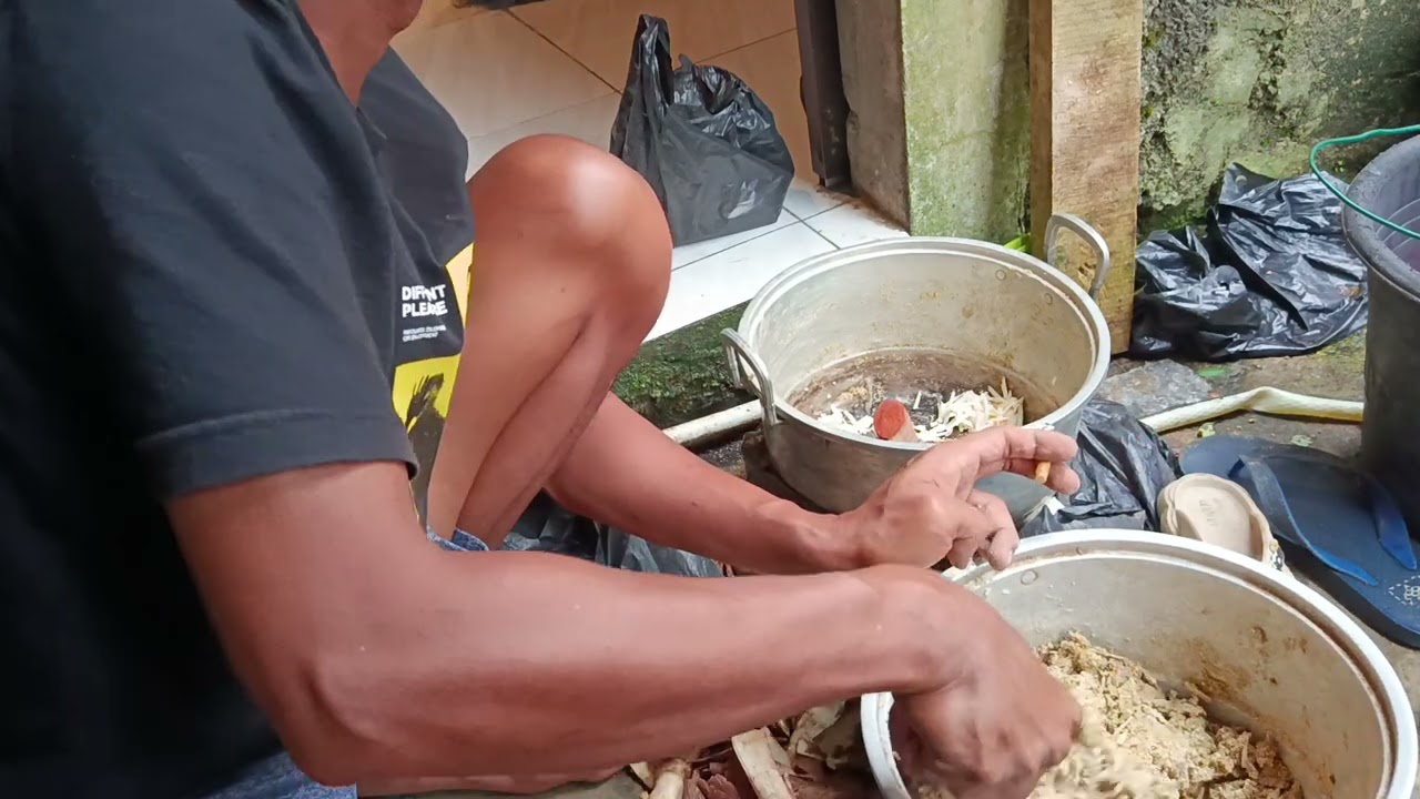 Cara membuat pakan campuran untuk entok agar cepat besar