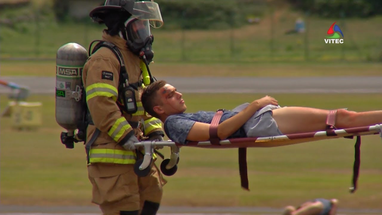 Simulacro na Base das Lajes como exame final - Terceira Dimensão 1204