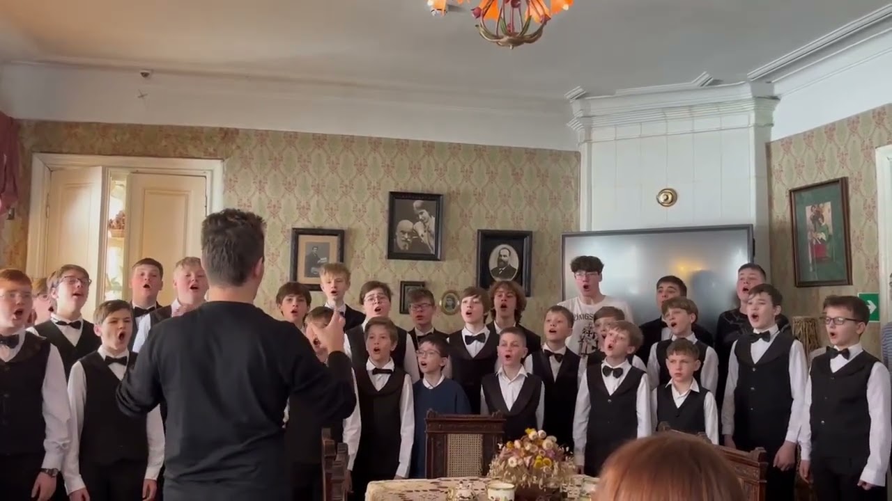 Duérmete, traditional Spanish Folk Song, arranged Victor C. Johnson