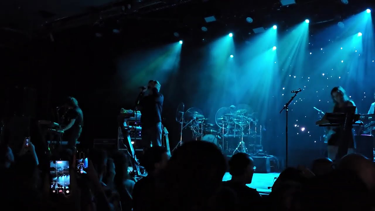 THE MIDNIGHT - Love Is an Ocean (Live in Madrid) 4K