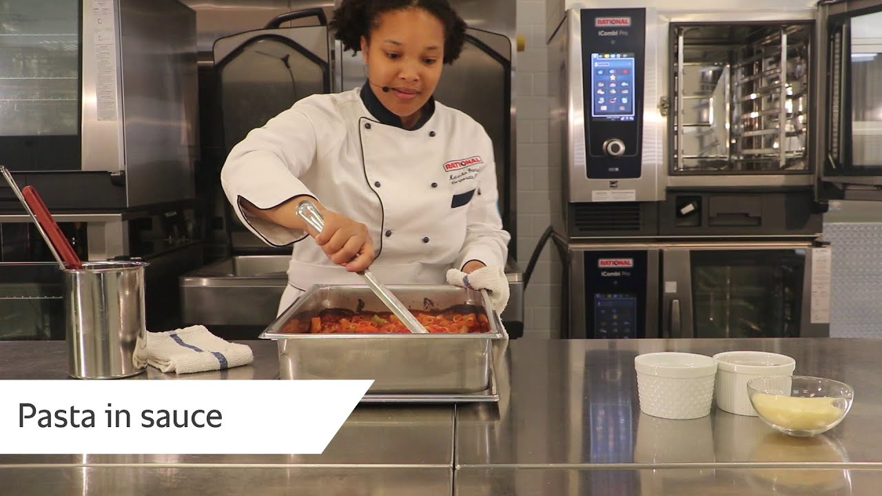 Application example: Prepare pasta in sauce in the iCombi Pro | RATIONAL