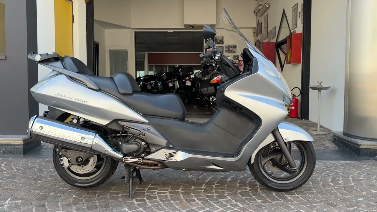 HONDA SILVER WING 400 