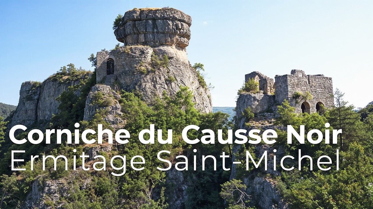 Corniche du Causse Noir : l'ermitage Saint-Michel