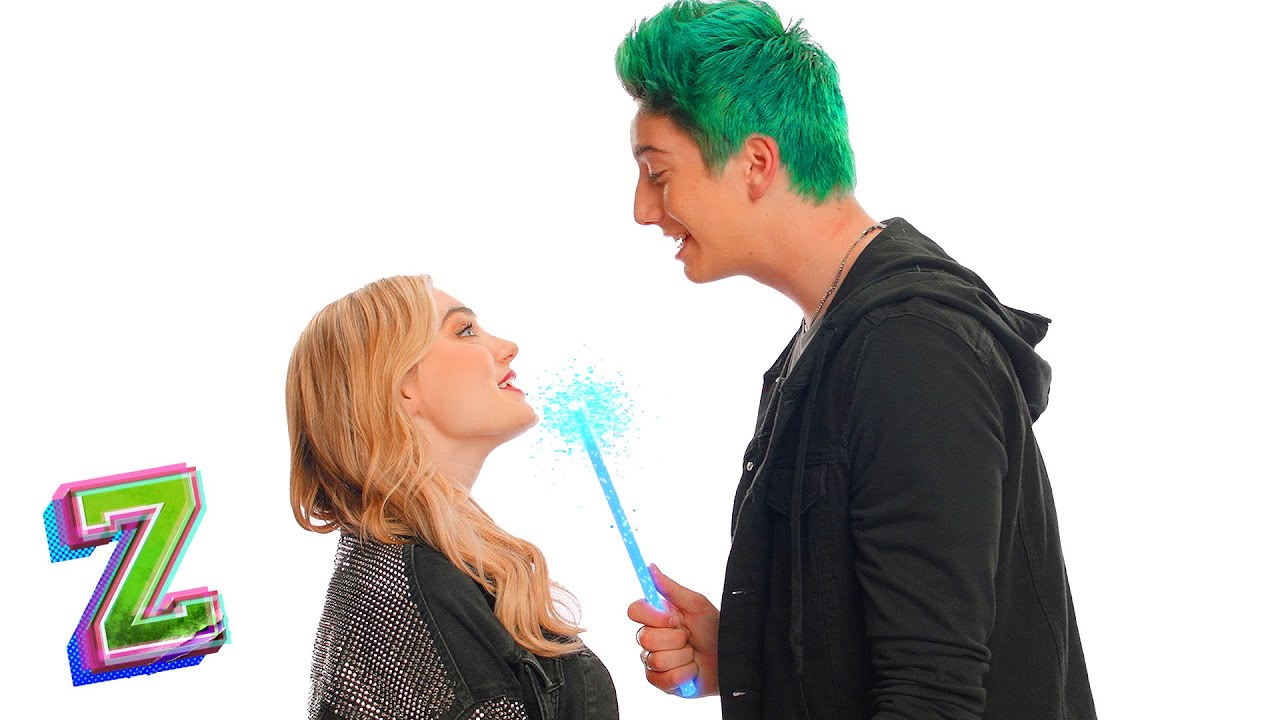 The Cast of ZOMBIES 2 Makes a Wand ID ⭐ | ZOMBIES 2 | @disneychannelmusic