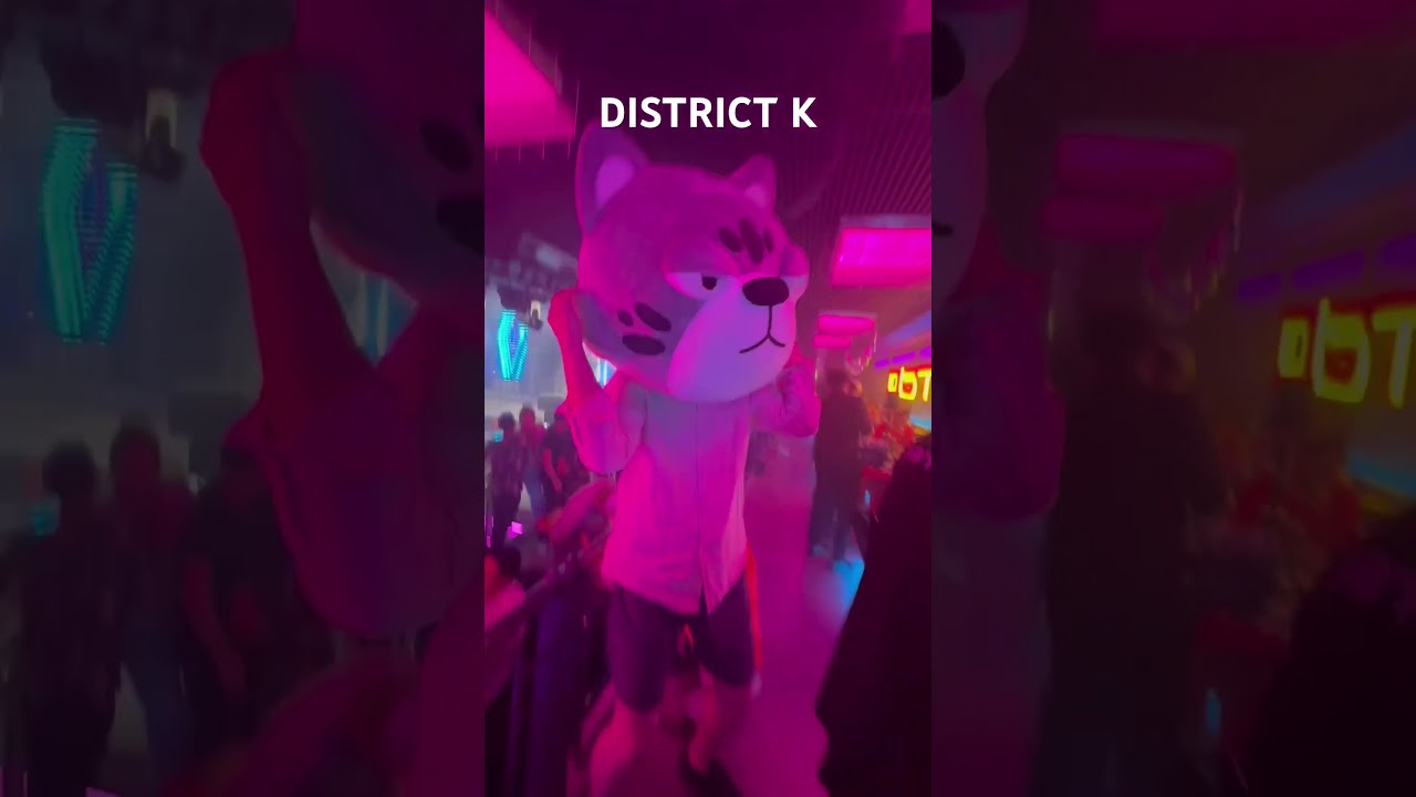 District K bar gần chợ Bến Th&agrave;nh&hellip;. #bar #vietnam #saigon