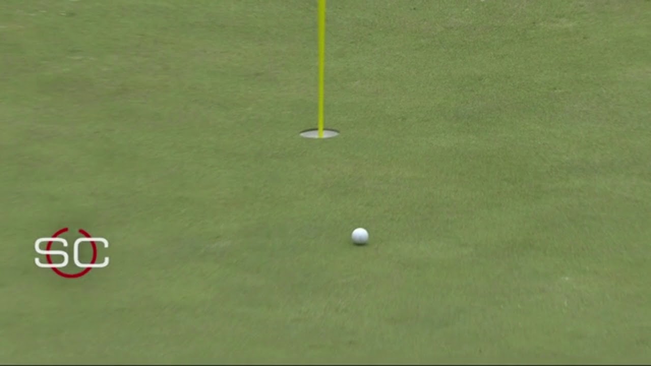 Tiger Woods approach shot on the 16th hole at Augusta | The Masters