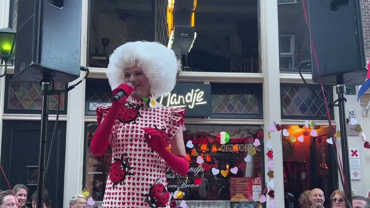 Hartjesdag,Zeedijk Amsterdam:Dolly Bellefleur 21-8-2023