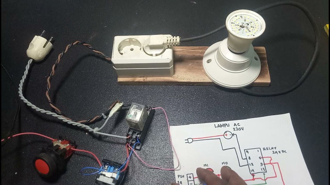 CARA MENYALAKAN LAMPU 220 AC  MENGGUNAKAN RELAY 24 VDC