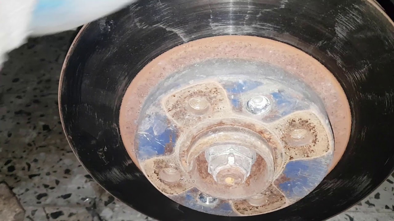Cambio discos y pastillas Renault Clio 2006 (paso a paso)