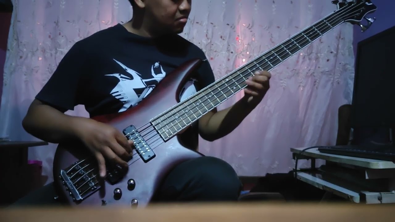 Dream Theater - Panic attack [Bass Cover]