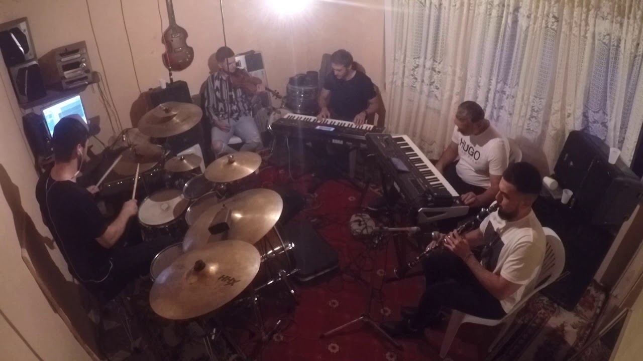 Dream Band - Mora Fjale (Instrumental)