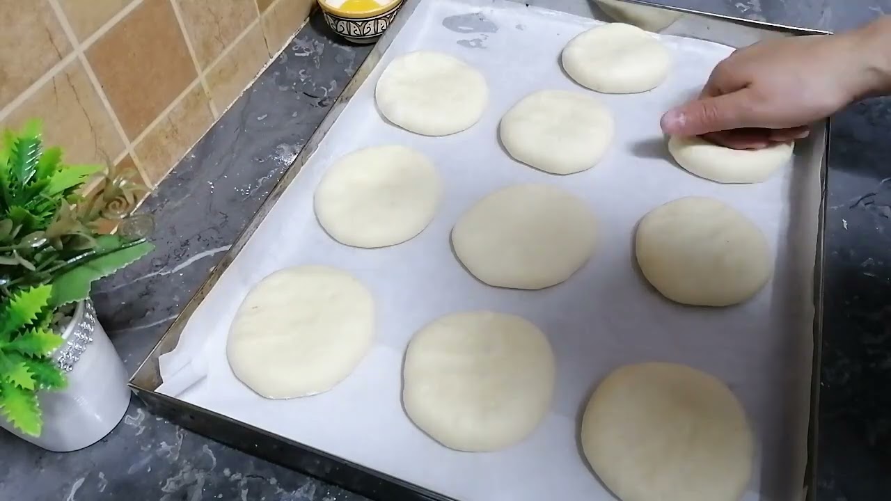 بريوش بالشكلاط تحضريه بسهولة فدارك سهل ولذيذ