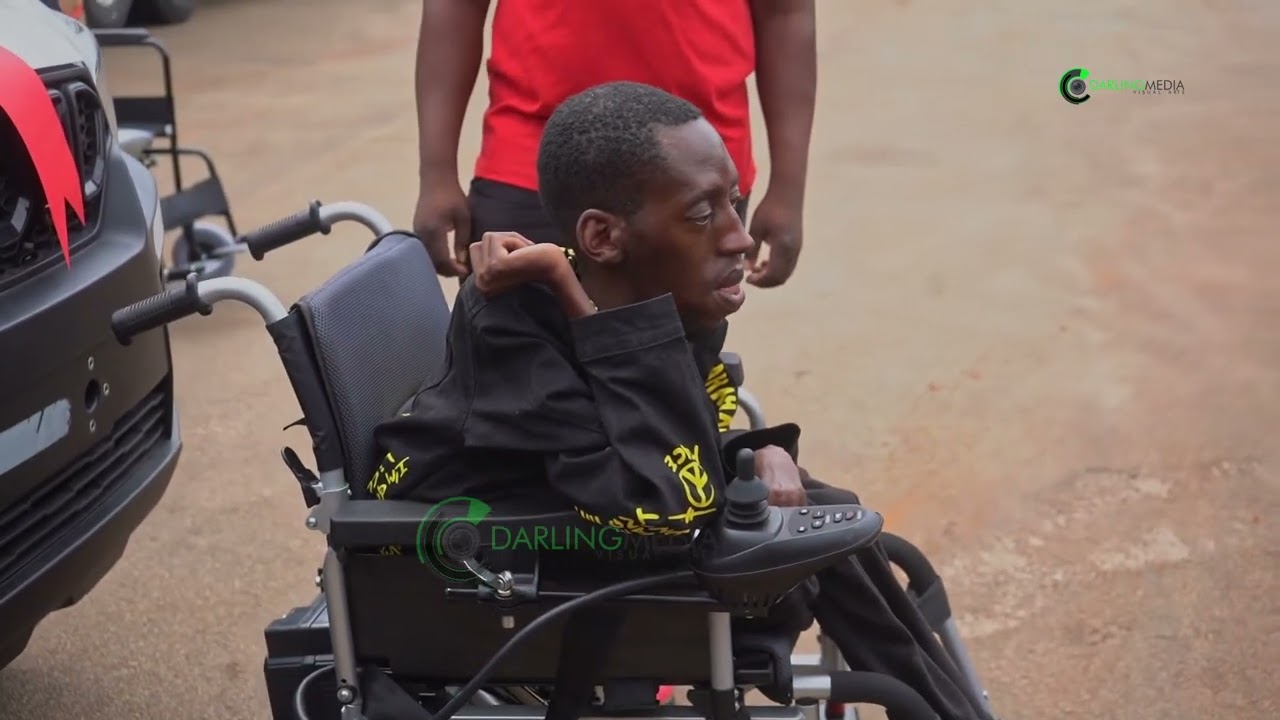 President Mnangagwa promises Great and Friends that he will assist everyone in need.