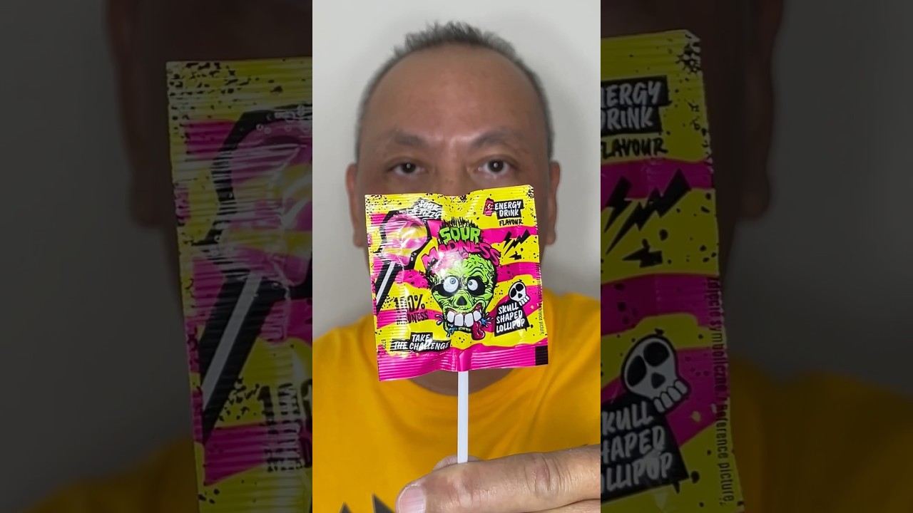 👂ASMR ARGO SOUR MADNESS SKULL SHAPED LOLLIPOP CANDY ENERGY DRINK FLAVOR EATING SOUNDS👂#shorts