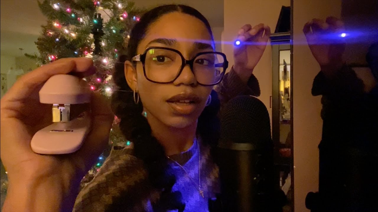 ASMR - Stapler Photoshoot: Christmas Edition