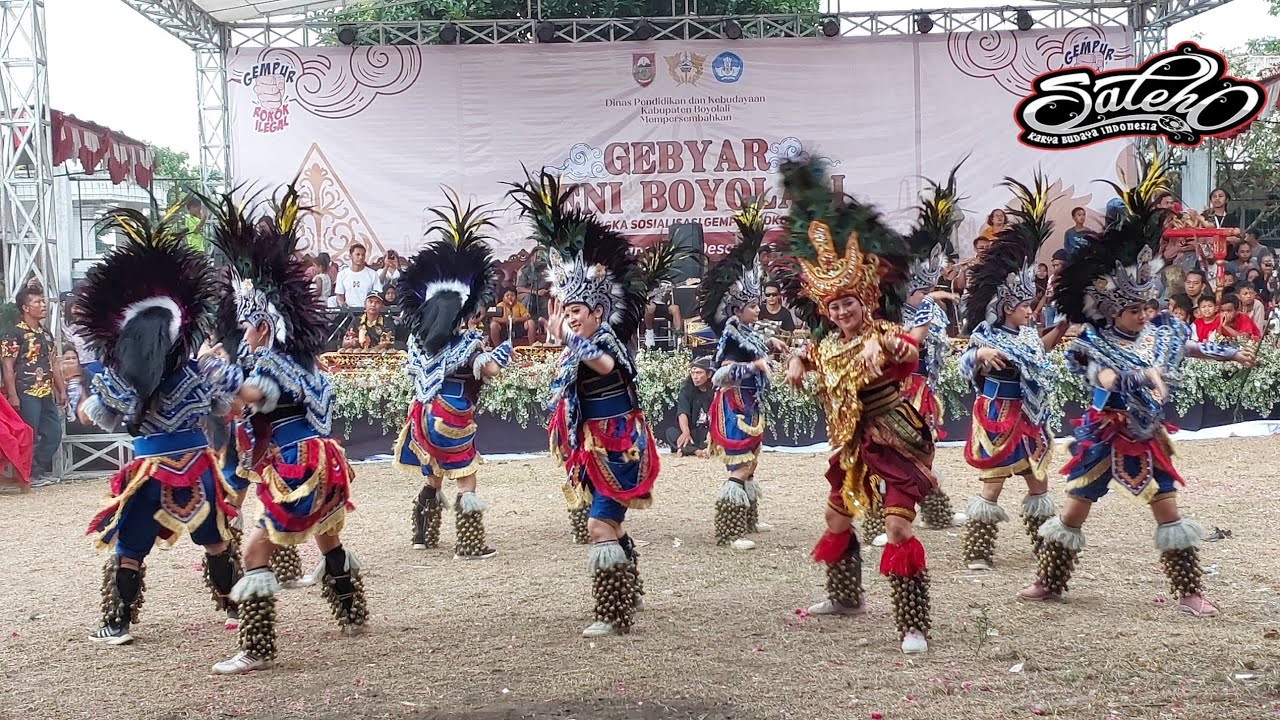 topeng ireng 