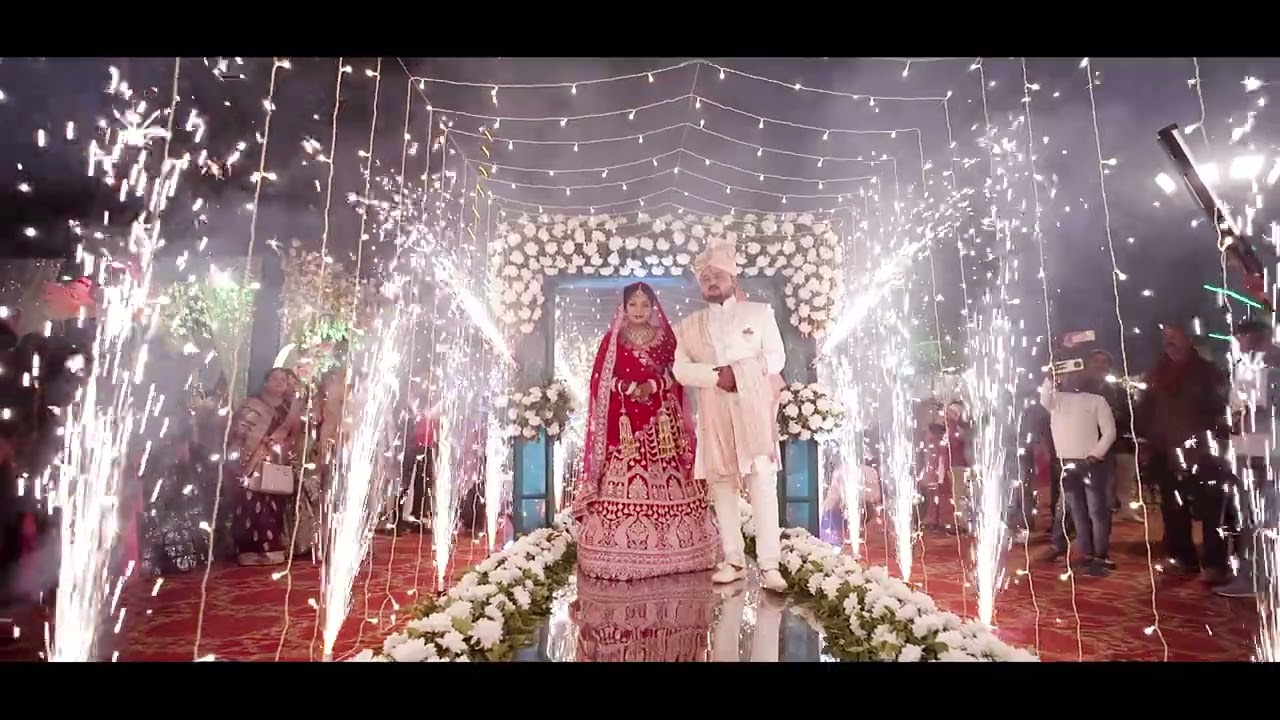 Best bride & groom entry Bandhan palace