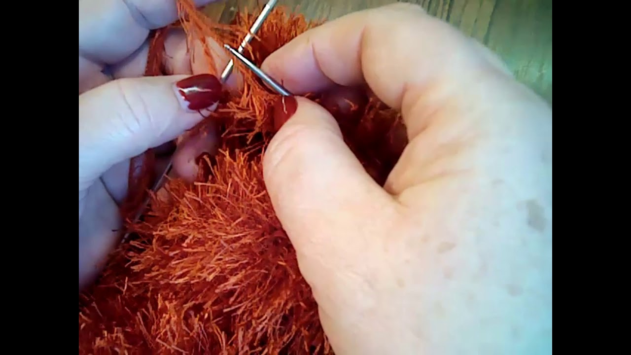 Шубка  из травки на 1.5 года.