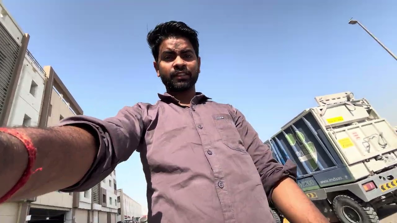 Dubai life vlog please subscribe my channel 