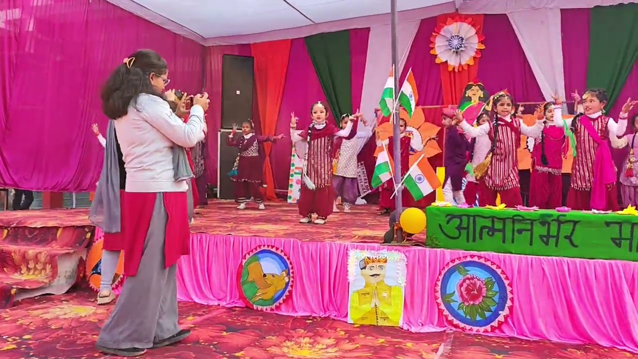 Gaddi Mein punjab ghuma de mahiya dance😍😍😍😍#viralvideo#trending#dance#punjabisong#masti#celebration