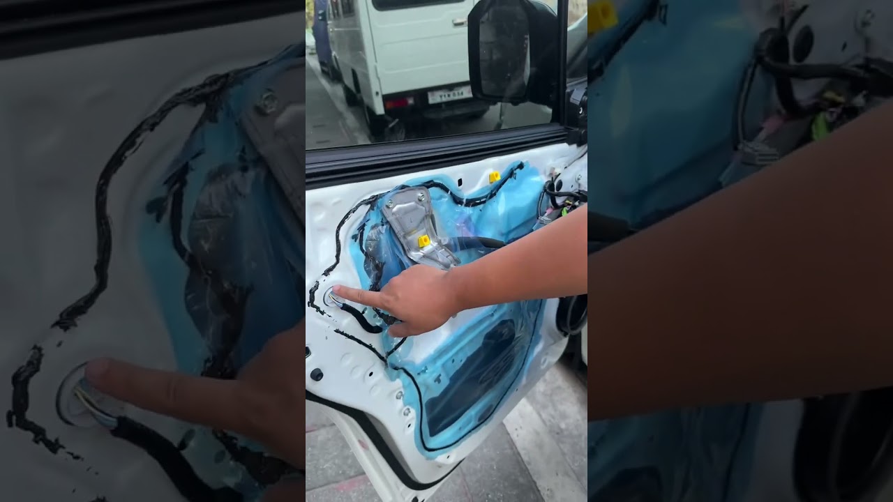 Hiace Commuter Deluxe Mirror Fold installation