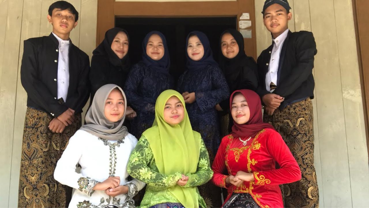 Bawang Merah dan Bawang Putih - X MIPA 7