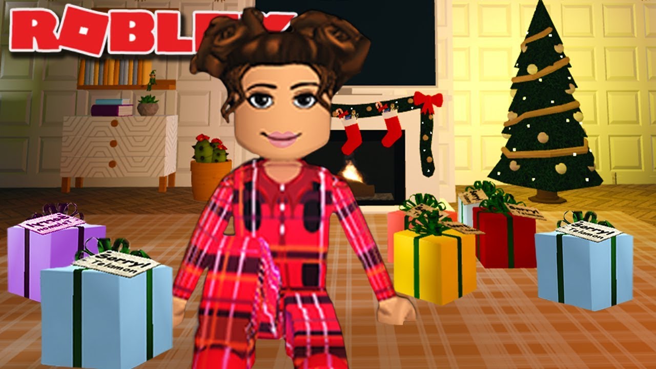 CHRISTMAS DAY WITH THE FAMILY | Bloxburg