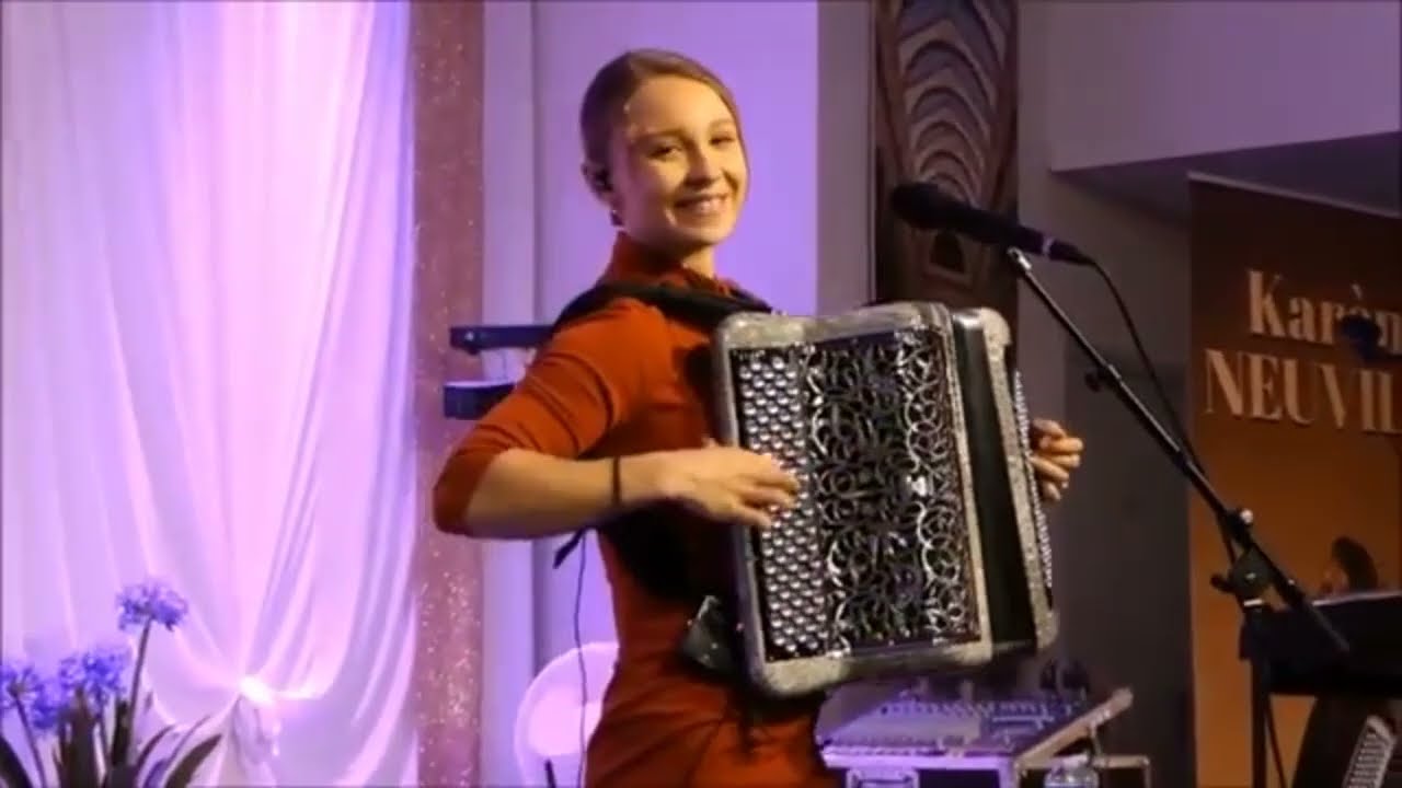 Karène NEUVILLE - Cal.  mai 2024 (2)