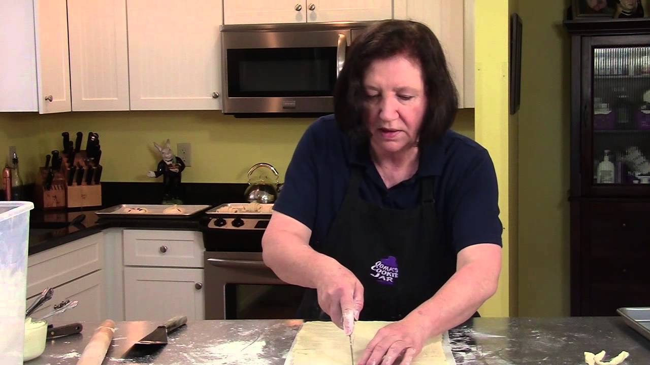 Danish, Making Pastries