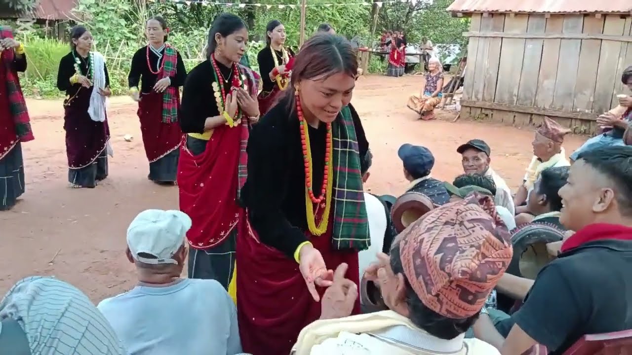 Hamro gau ko nani haru ko chutka nach 