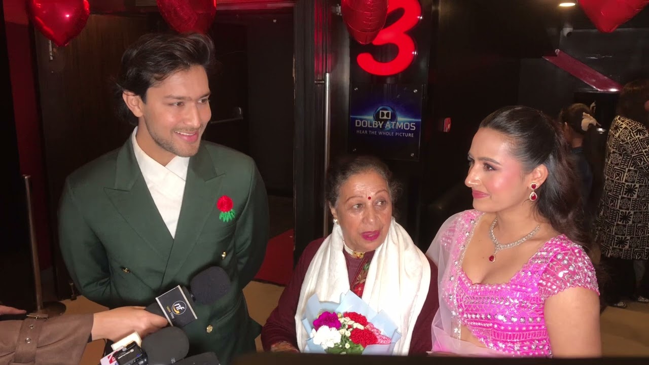 कान्छो छोरो र हुनेवाला बुहारीसँग गफिइन लक्ष्मी गिरी#laxmigiri#aashirbadchhetri