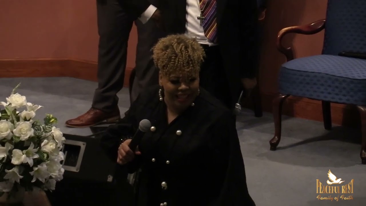 Chrystal Rucker singing & ministering 