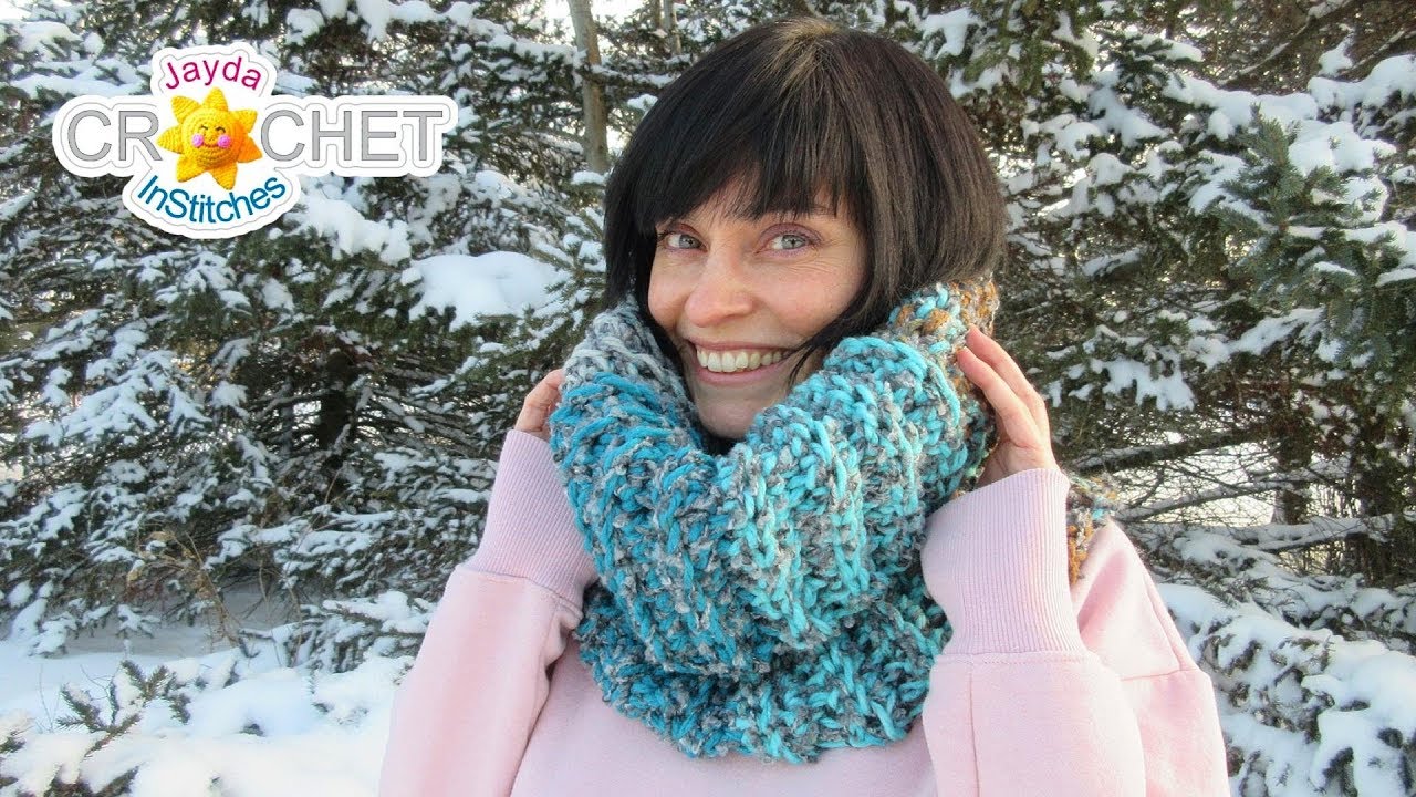Big Bulky Cowl Crochet Pattern - What To Do With Bulky Self-Striping Yarn!