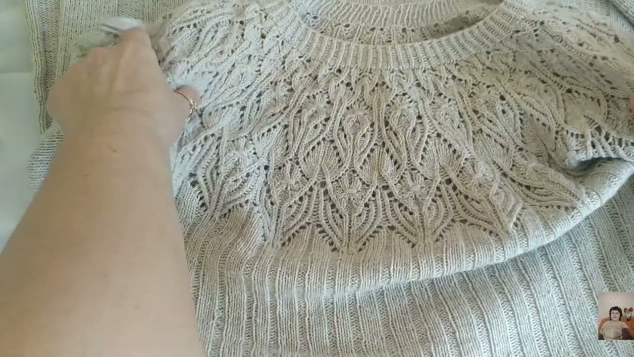 И снова круглая кокетка. Готовая работа. Платье👗