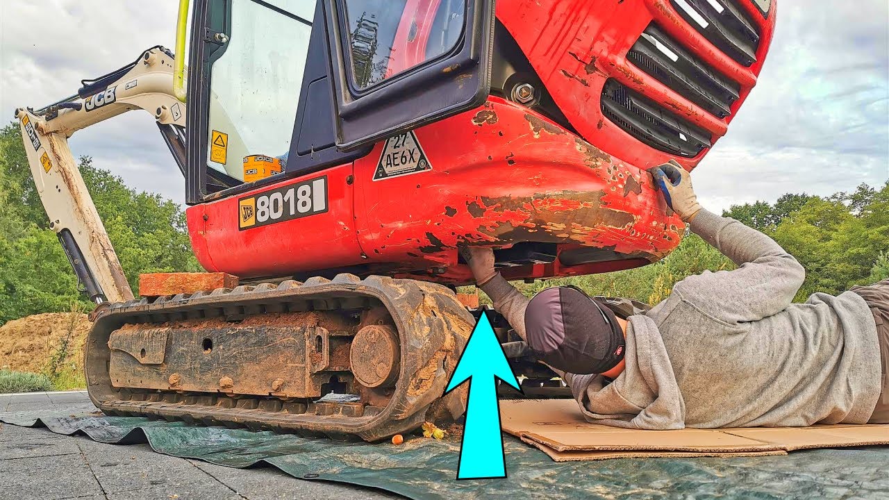 Engine Oil & Oil Filter Change On JCB 8014, 8016, 8018 and 8020 Mini Excavator.