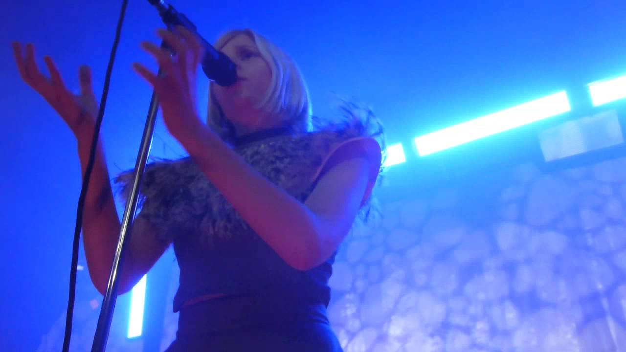 Aurora - Under The Water (HD) - Hoxton Square Bar & Kitchen - 18.09.15