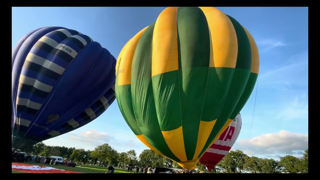 Piano music with balloon flight. Peder B. Helland