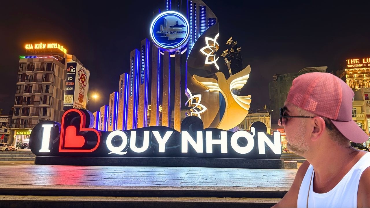 This Street Comes Alive at Night! | Nguyen Trung Tin Street, Quy Nhon Vietnam