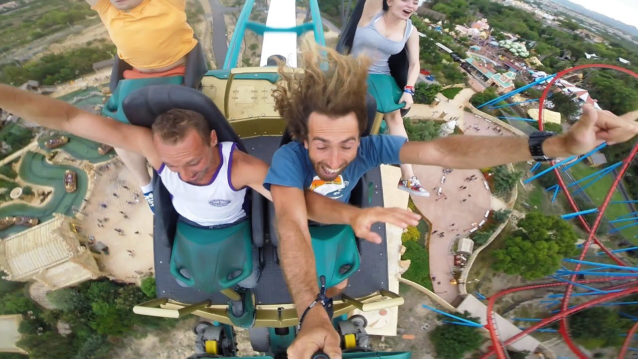 Montagne russe à Port Aventura comme si vous y étiez...