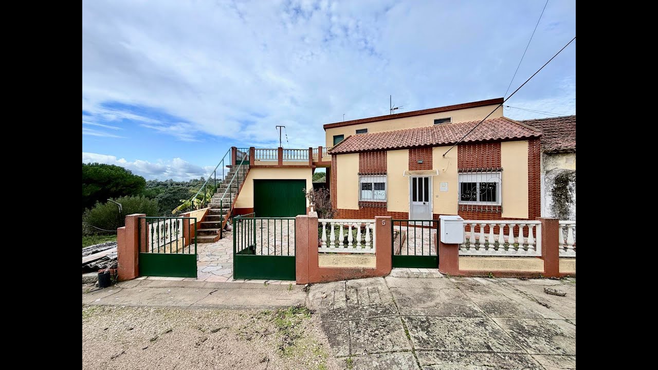 Moradia Térrea T2 com Terreno de 8.520 m² – Madalena e Beselga, Tomar - REF: TL100