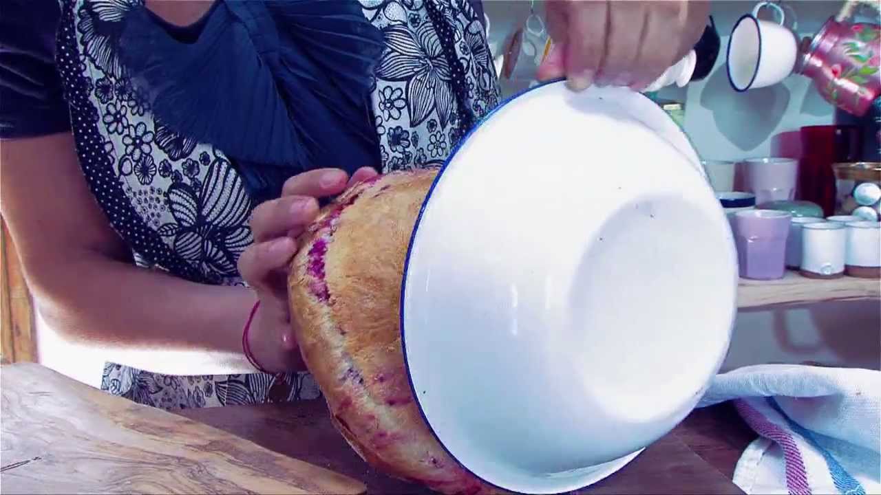 Libro Mis Sabores Preferidos - Juliana L&oacute;pez May - Receta Pan de Remolacha