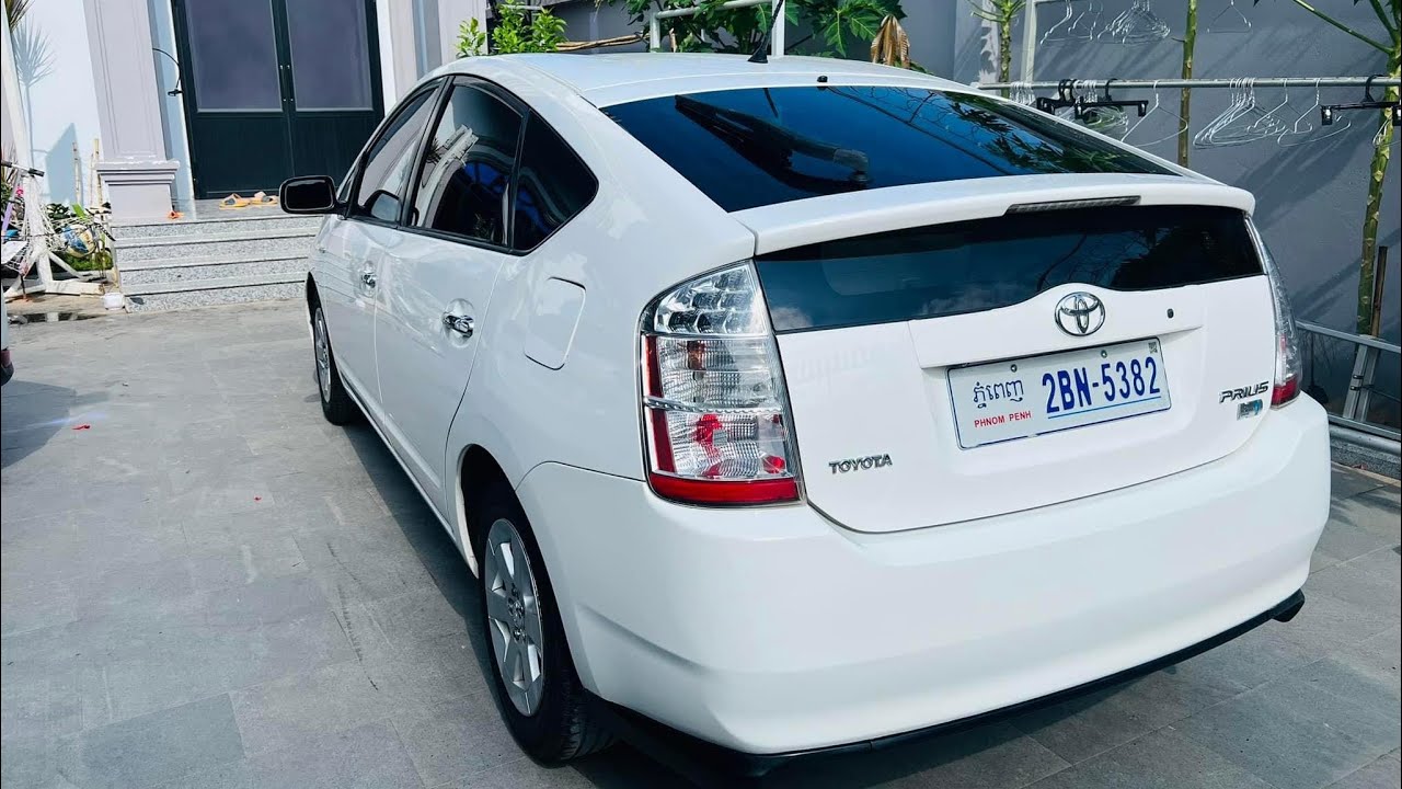 ចង់ទិញឡាន Prius តើយើងត្រូវមើលលើអ្វីខ្លះ?
