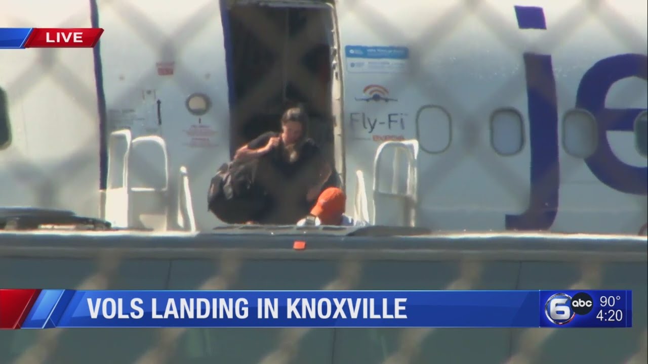 Vols landing in Knoxville