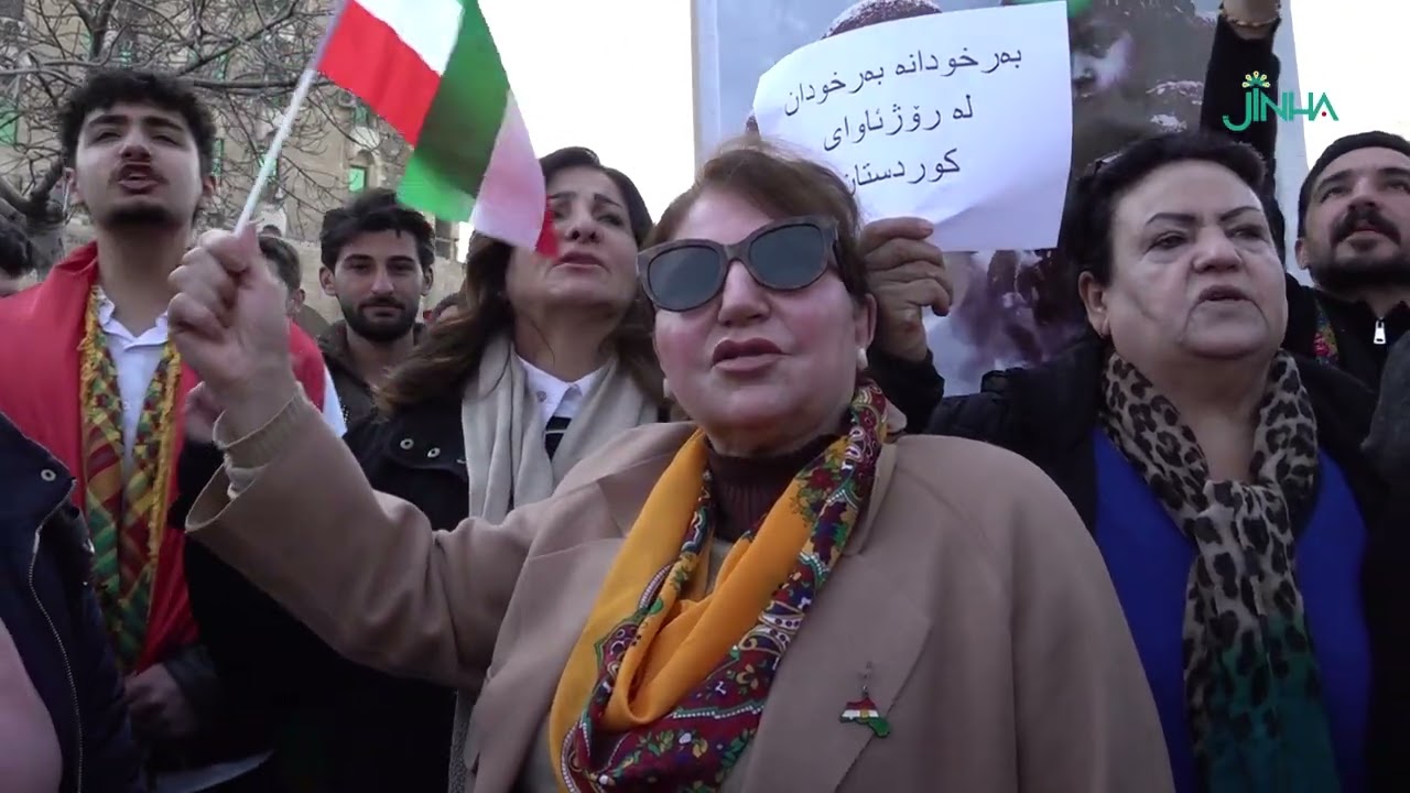 ڕێپێوانی جەماوەری لەژێر ناونیشانی 