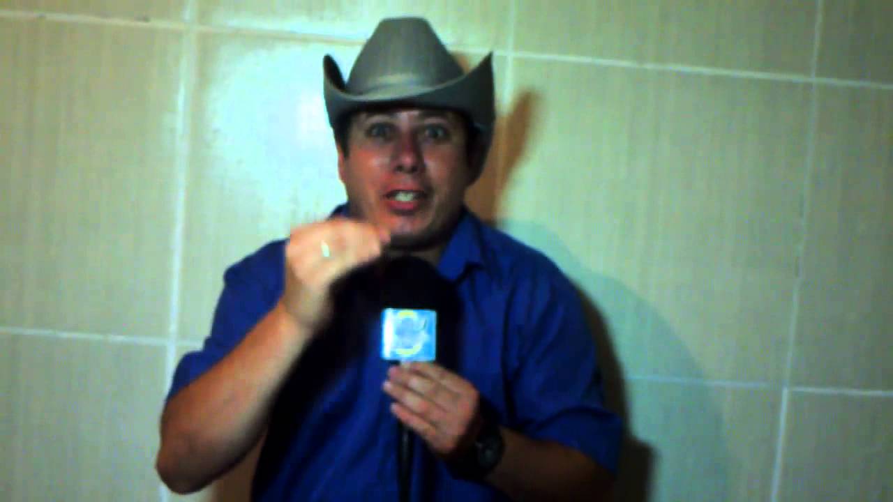 QUAL FOI SEU PRIMEIRO LOCUTOR PREFERIDO  QUANDO ERA CRIAN&Ccedil;A SHOW DO AGLISIO