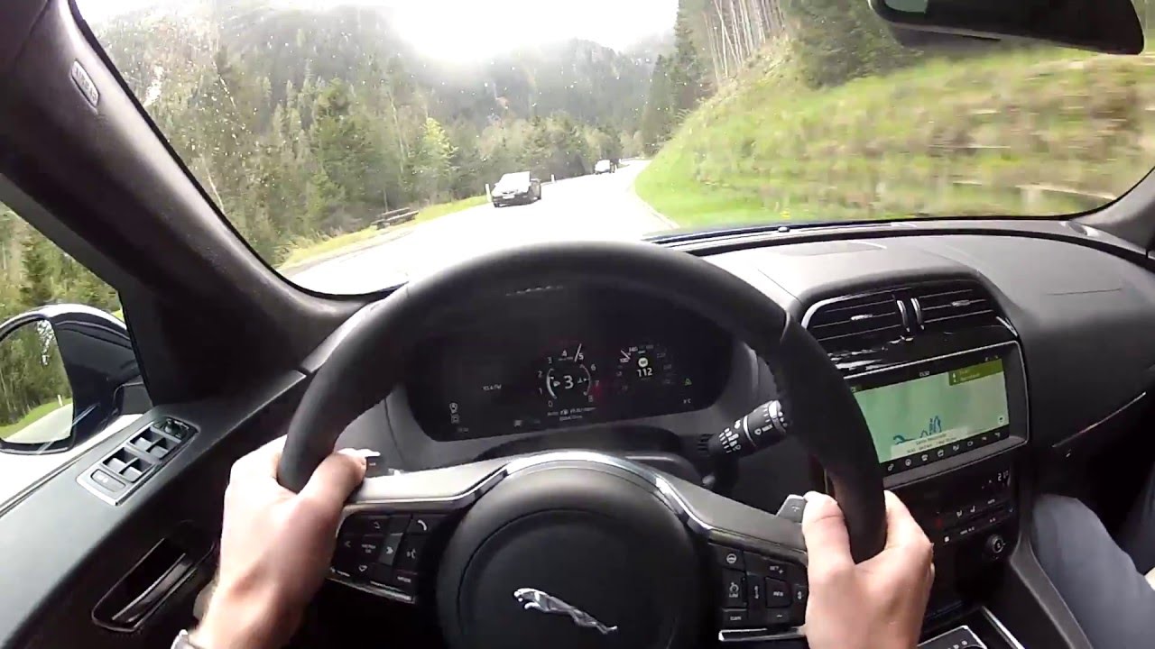 Jaguar F-Pace S 3.0 V6 380 HP (2016) Point of View & Exhaust Sound (Autoweb.cz)