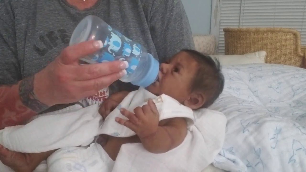 Silicone baby drink & wet bottle feeding tips & blooper! Dwayne Awake by Claire Taylor