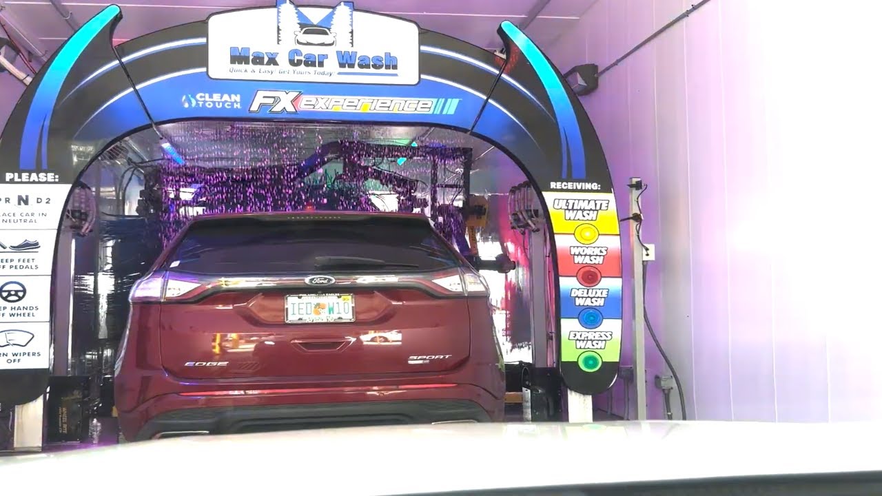 MacNeil Tunnel Car Wash at a Chevron Station on NW 41st St (Doral, FL)