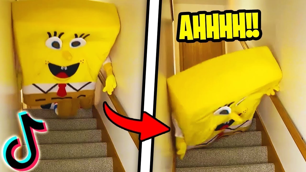 Reacting To The FUNNIEST Videos (TRY NOT TO LAUGH CHALLENGE)
